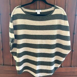 Barney’s 100% cashmere lightweight poncho sweater